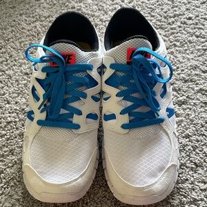 Nike Free Men's White and Blue Athletic Sneakers